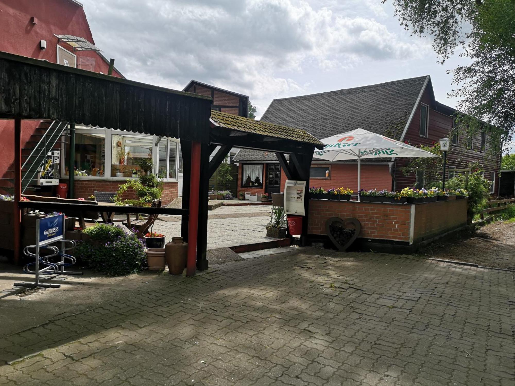 Uschi'S Gasthof Neuendorf  Exterior photo